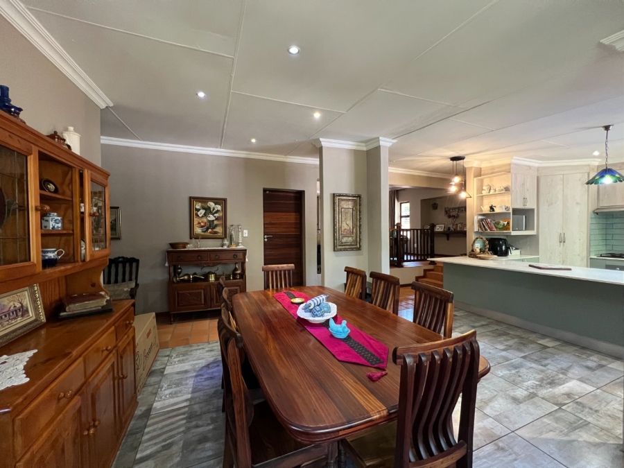 Commercial Property for Sale in Melodie North West